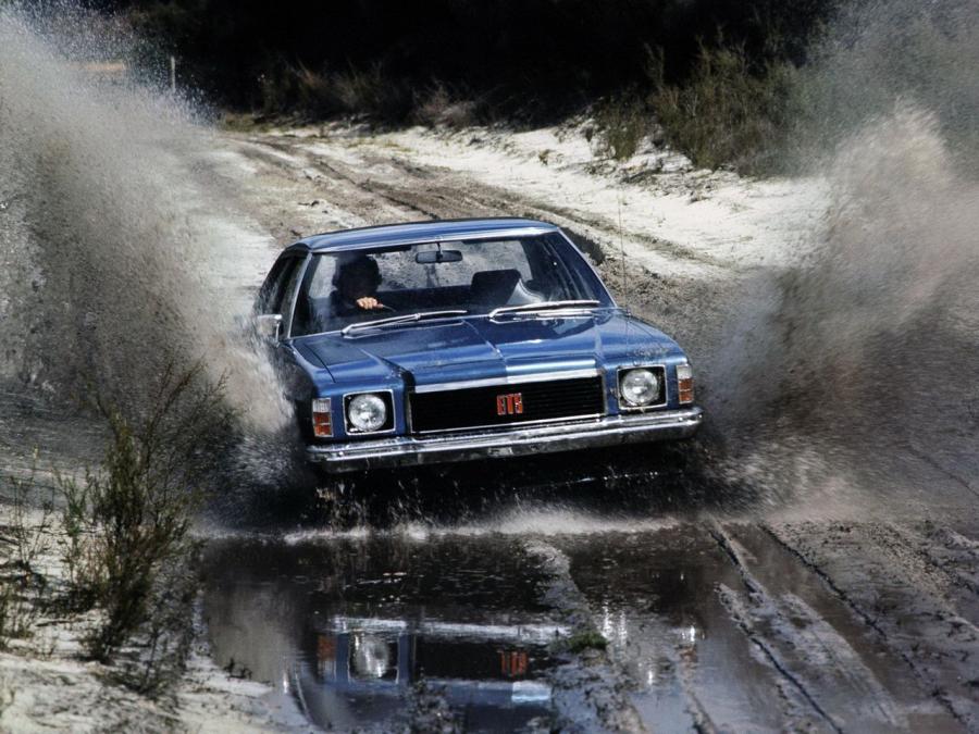 Holden Monaro GTS Sedan '1976
